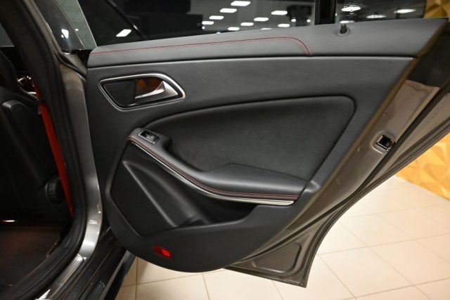 MERCEDES-BENZ CLA 45 AMG usata 195
