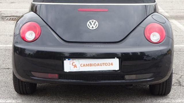 VOLKSWAGEN New Beetle usata 40