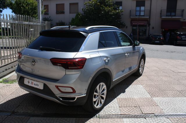 VOLKSWAGEN T-Roc usata, con Autoradio