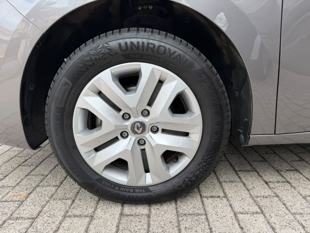 RENAULT Kangoo usata 20