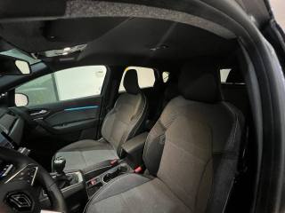 RENAULT Captur usata, con Sensori di parcheggio posteriori