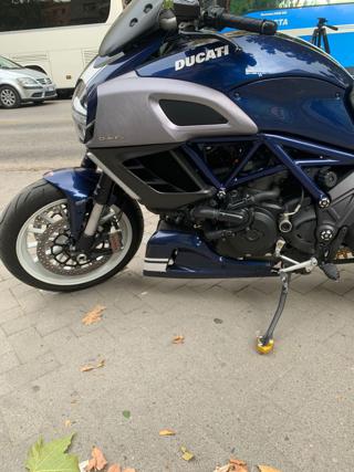 DUCATI Diavel usata 13