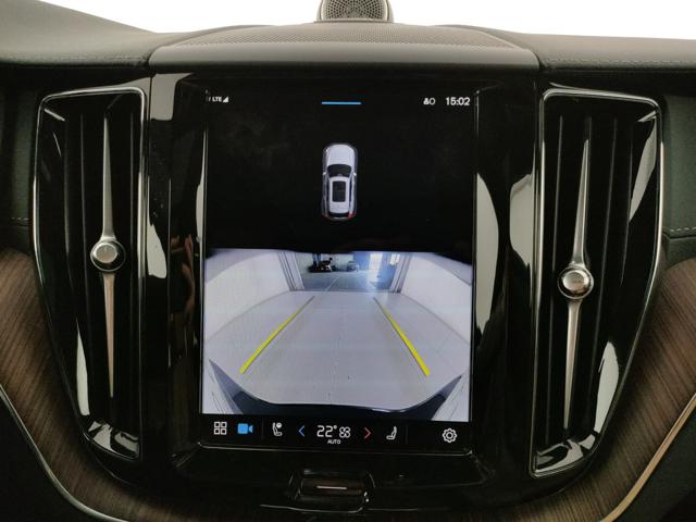 VOLVO XC60 usata, con Sedile posteriore sdoppiato