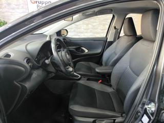TOYOTA Yaris usata, con Fendinebbia