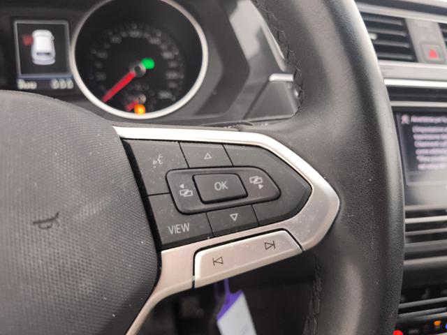 VOLKSWAGEN Tiguan usata, con Volante in pelle