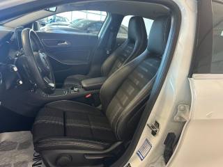 MERCEDES-BENZ GLA 200 usata, con Fendinebbia