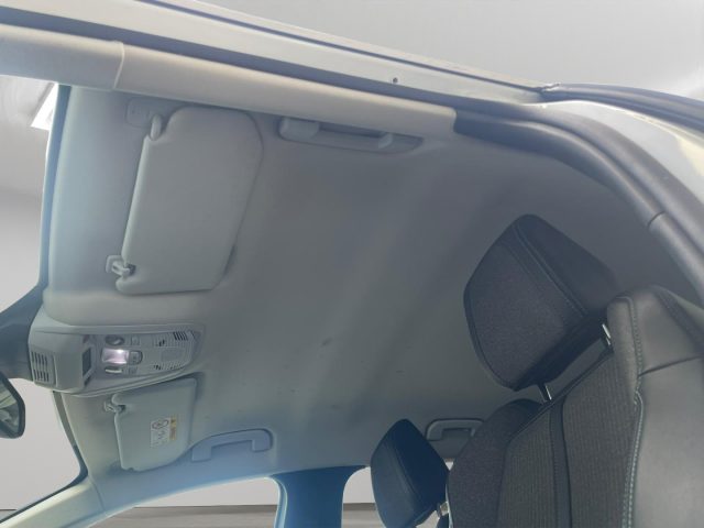 PEUGEOT 3008 usata, con Sedili sportivi