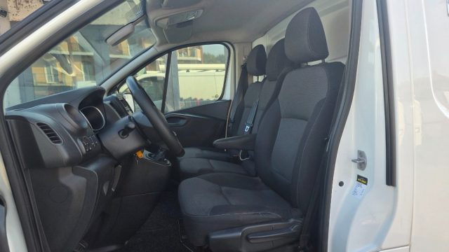 RENAULT Trafic usata, con ESP