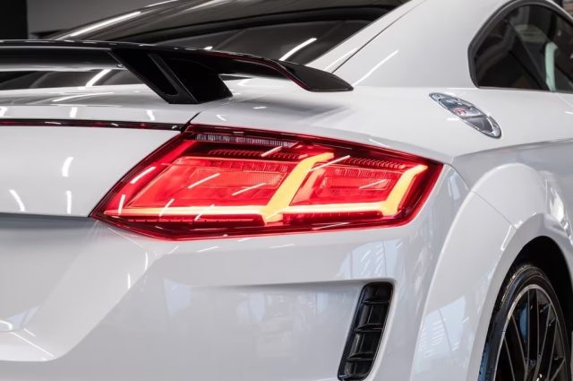 AUDI TT usata, con Autoradio