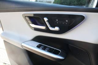 MERCEDES-BENZ GLC 300 usata, con Sistema di navigazione