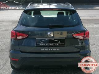 SEAT Arona usata, con Sistema di avviso di distanza