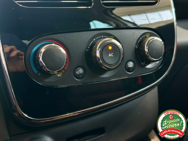 RENAULT Clio usata, con Sistema di navigazione