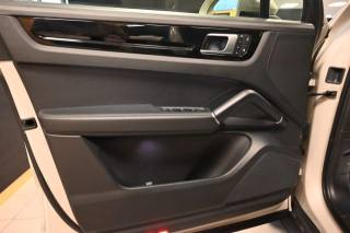 PORSCHE Cayenne usata 25