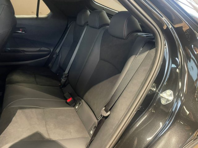 TOYOTA C-HR usata, con Climatizzatore