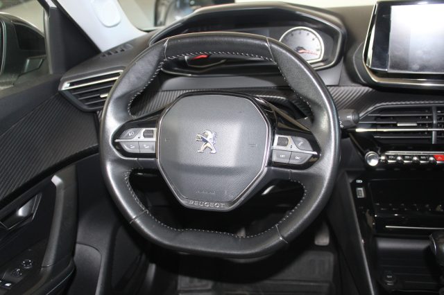 PEUGEOT 2008 usata, con Controllo trazione