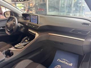 PEUGEOT 5008 usata, con Autoradio