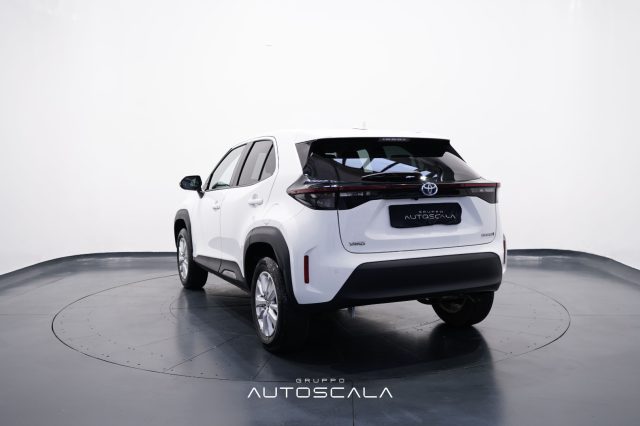 TOYOTA Yaris Cross usata, con Autoradio
