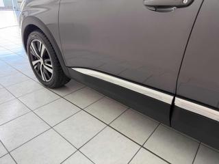 PEUGEOT 3008 usata 27