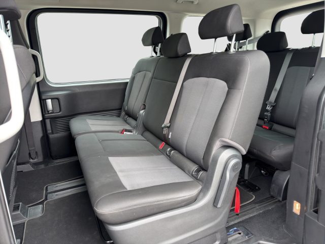HYUNDAI Staria usata 10