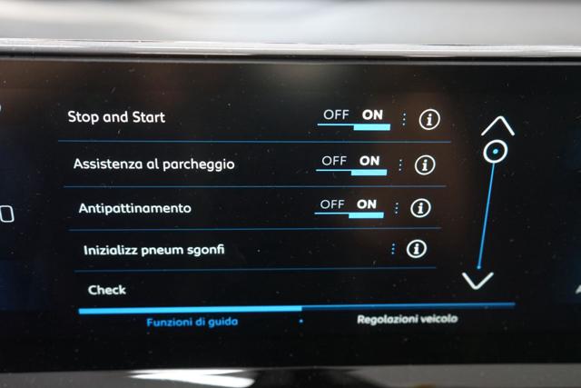 PEUGEOT 3008 usata, con Servosterzo
