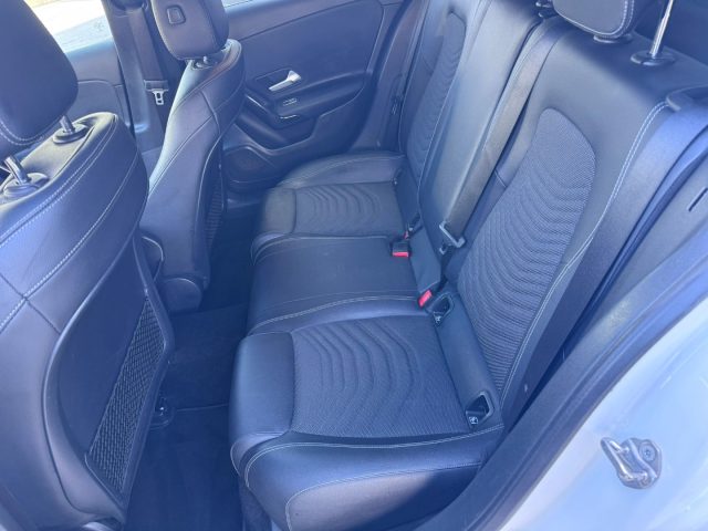 MERCEDES-BENZ A 180 usata, con Interni in pelle