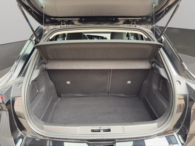 OPEL Mokka usata, con Hill holder