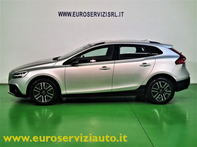 VOLVO V40 Cross Country usata, con Airbag Passeggero