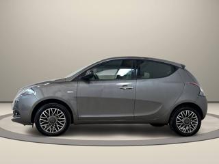 LANCIA Ypsilon usata, con Airbag laterali