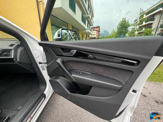 AUDI Q5 usata, con Airbag testa