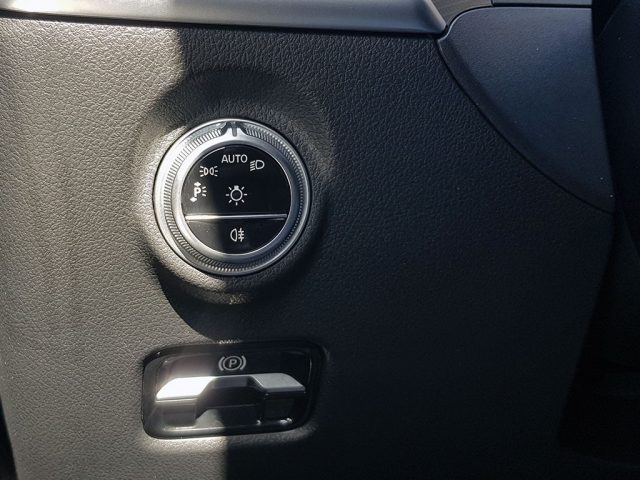 MERCEDES-BENZ C 200 usata, con Cruise Control