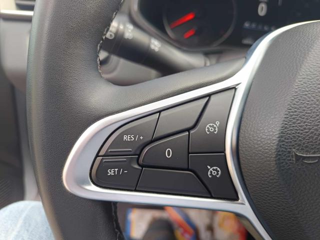 RENAULT Clio usata, con Servosterzo