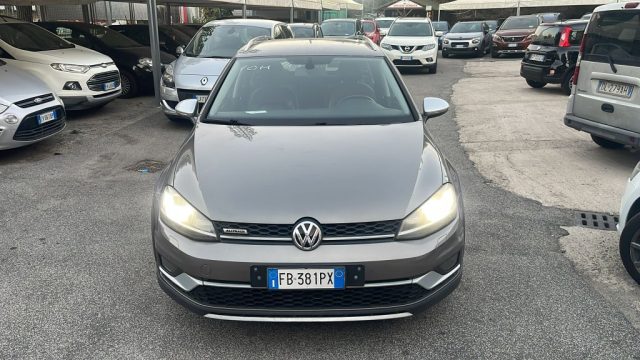 VOLKSWAGEN Golf Variant usata, con ABS