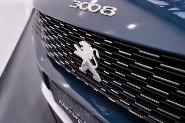 PEUGEOT 3008 usata, con Sensore di luce