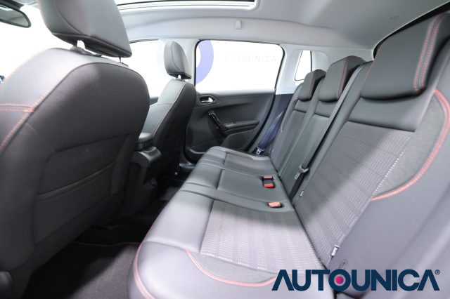PEUGEOT 2008 usata, con Sensore di pioggia