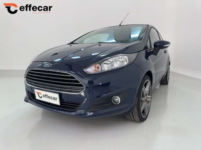 FORD Fiesta usata, con ABS