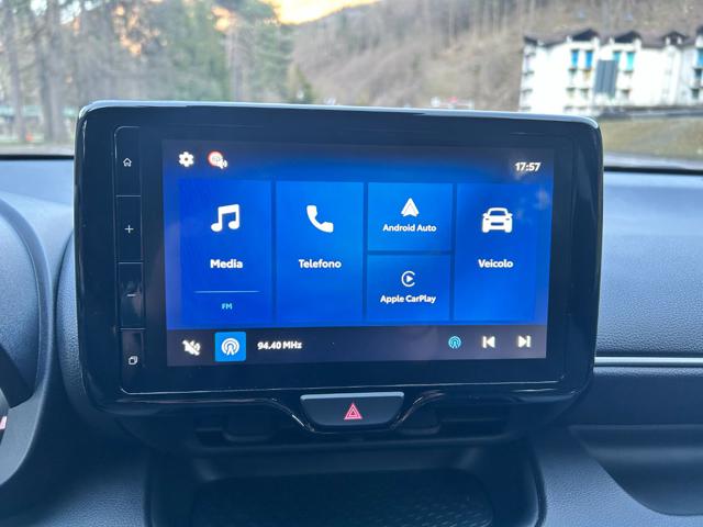 TOYOTA Yaris usata, con Sedile posteriore sdoppiato