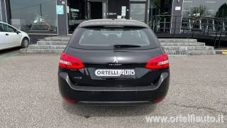 PEUGEOT 308 usata, con Boardcomputer