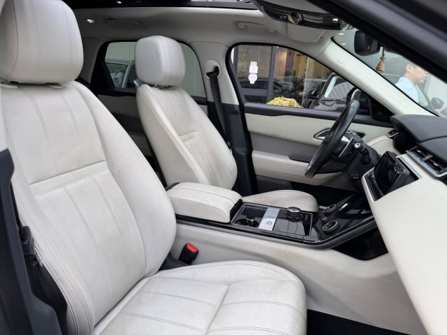 LAND ROVER Range Rover Velar usata, con Sistema di navigazione