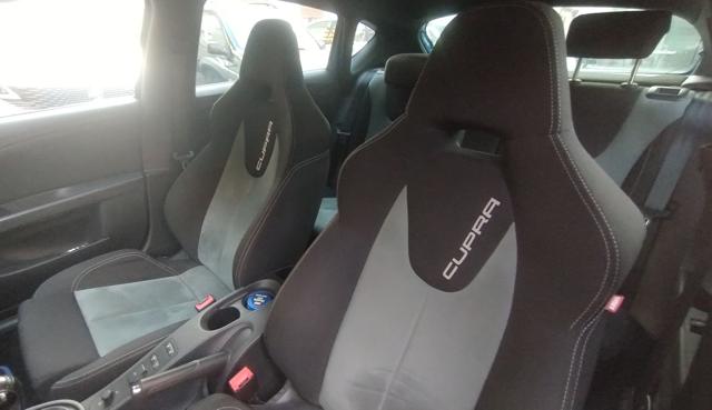 SEAT Leon usata, con Park Distance Control