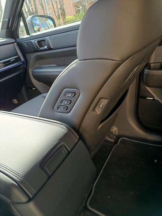 HYUNDAI Santa Fe usata, con Climatizzatore