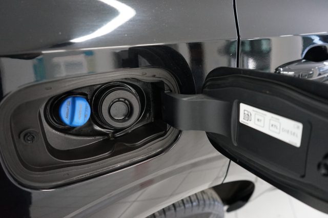 VOLVO XC60 usata, con Autoradio digitale