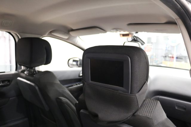 PEUGEOT 5008 usata 14