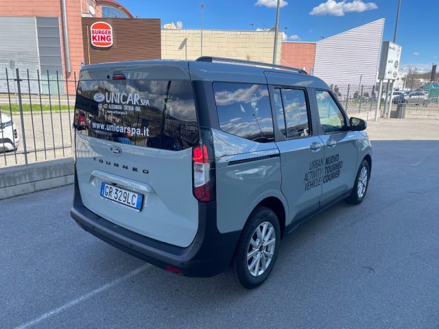FORD Tourneo Courier usata, con Autoradio