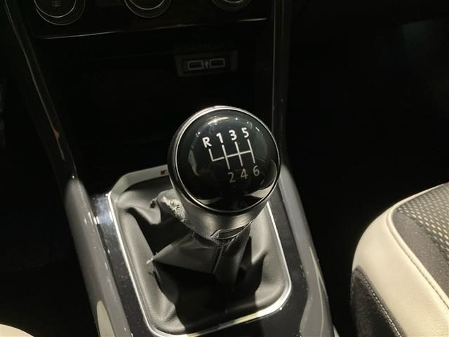 VOLKSWAGEN T-Roc usata, con Sensori di parcheggio anteriori