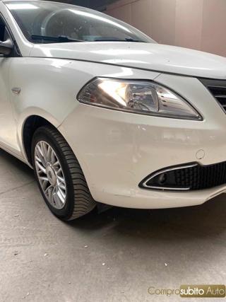 LANCIA Ypsilon usata, con Sedile posteriore sdoppiato