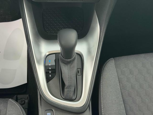 TOYOTA Yaris usata 14