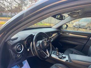 ALFA ROMEO Stelvio usata, con Autoradio