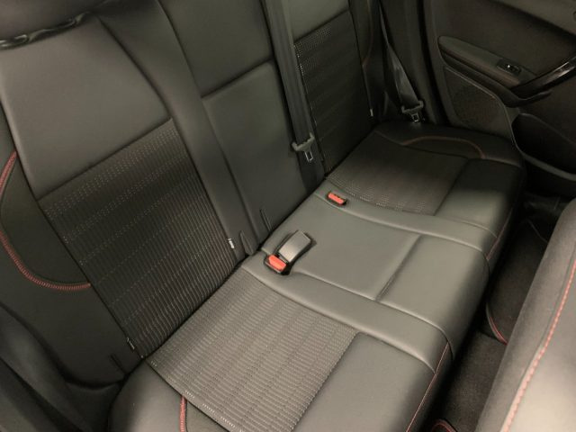 PEUGEOT 2008 usata, con Cruise Control