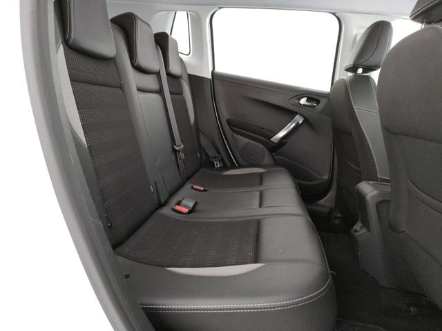 PEUGEOT 2008 usata, con Sistema di navigazione
