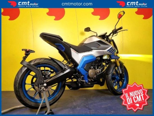 OTHERS-ANDERE OTHERS-ANDERE usata 3